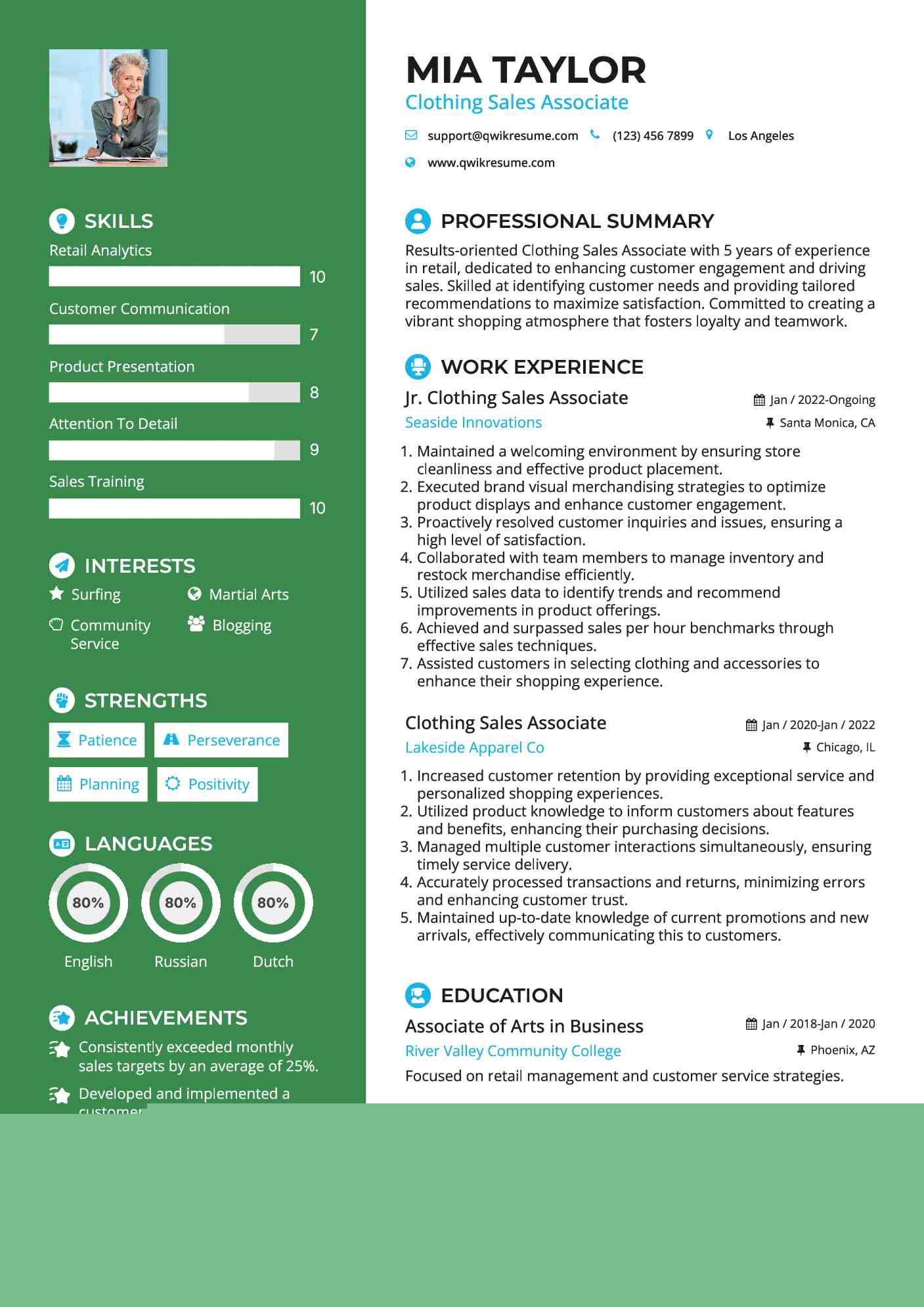 Essential Tips for Crafting an Impressive Clothing Sales Associate Resume Description