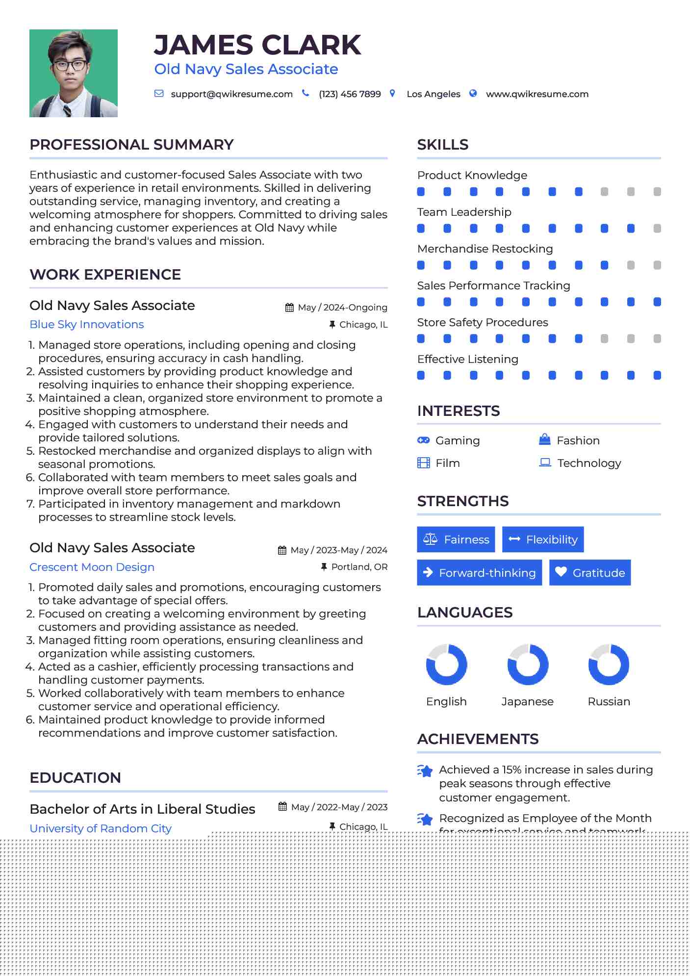 Crafting an Impressive Old Navy Sales Associate Resume: Tips and Examples
