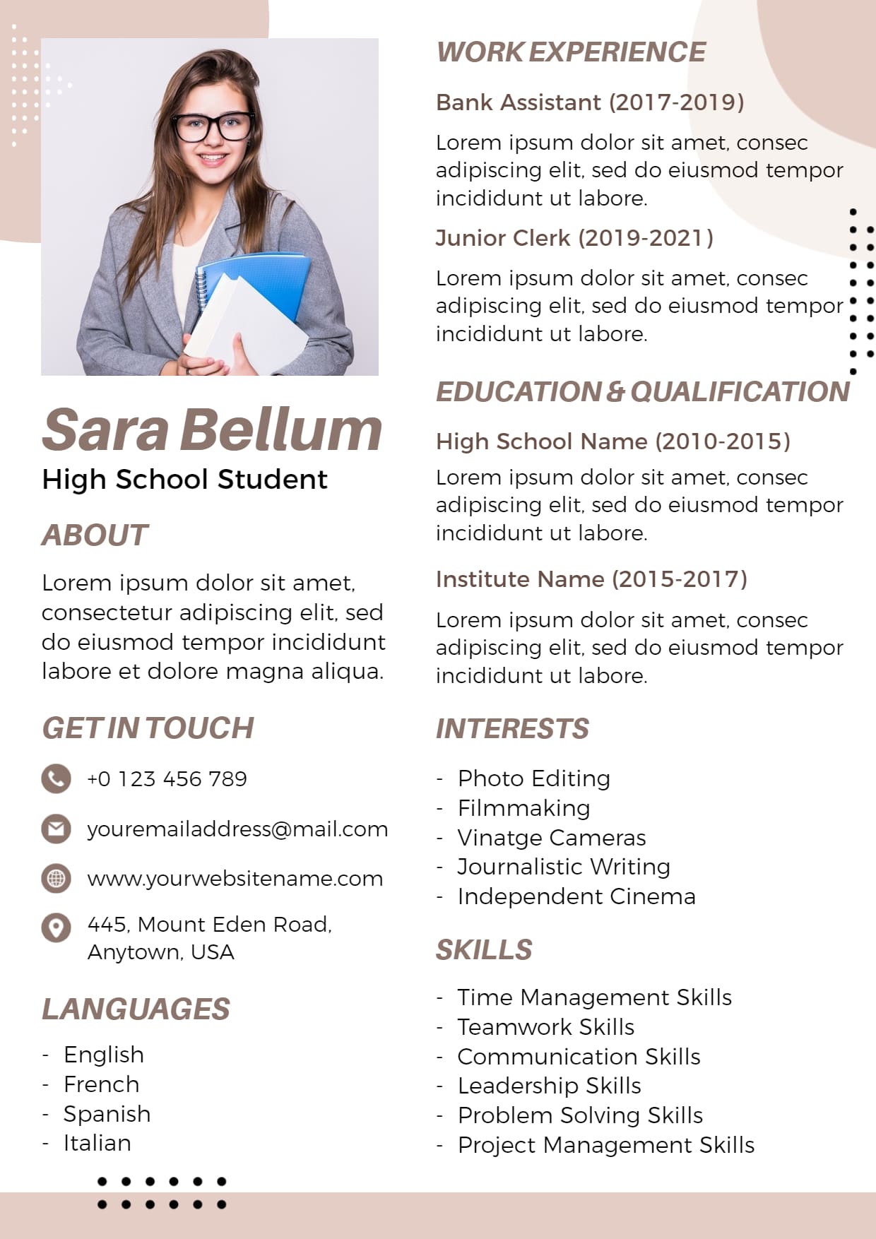 Compelling Resume Summary Examples Students Can Use to Stand Out