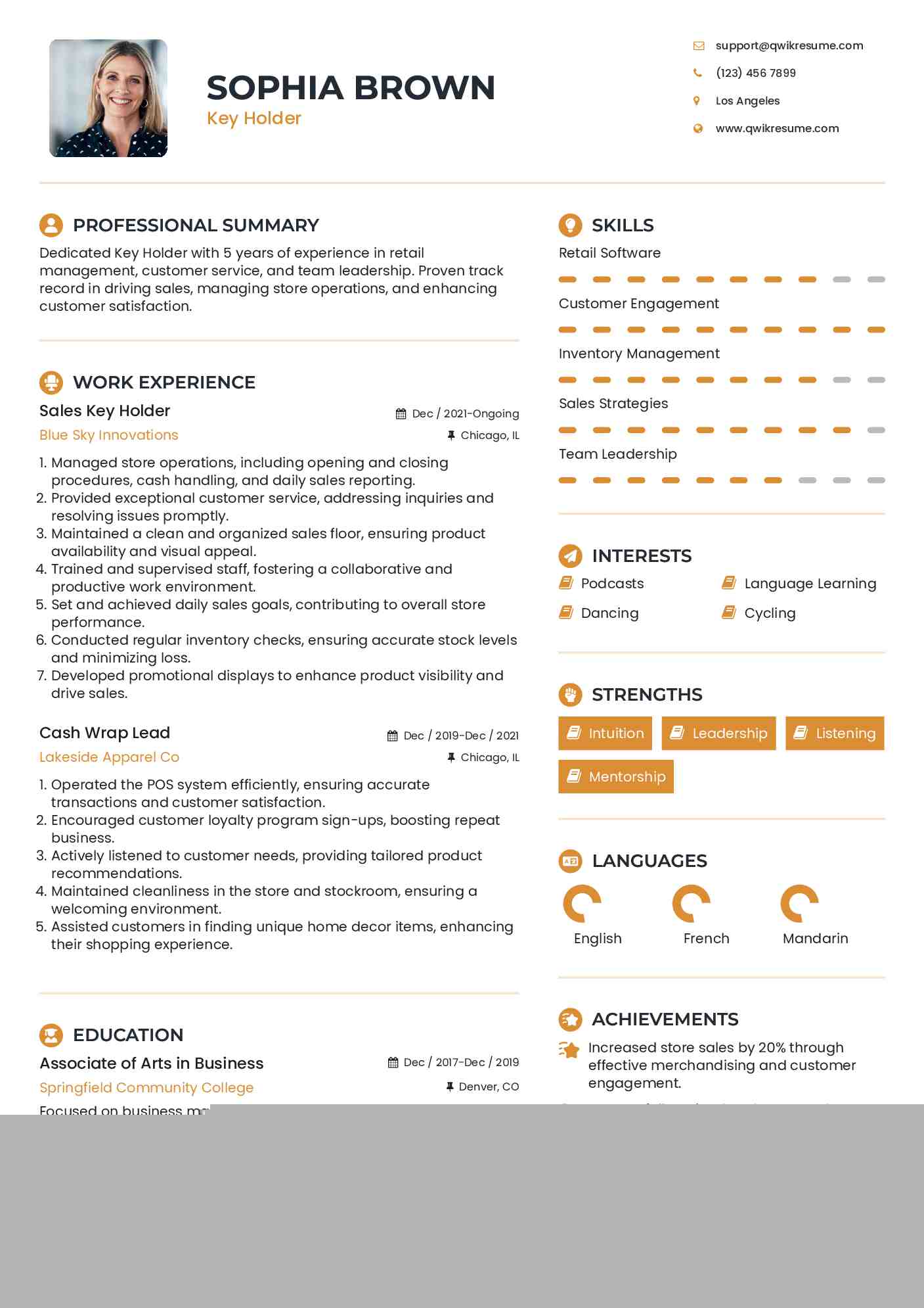Essential Tips for Crafting a Winning Retail Resume Key Holder